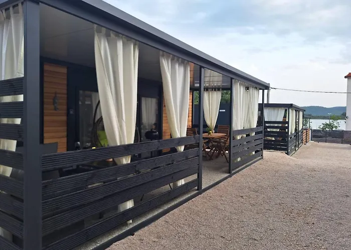 Luxury Ondina- Beachfront Retreat 別荘 *