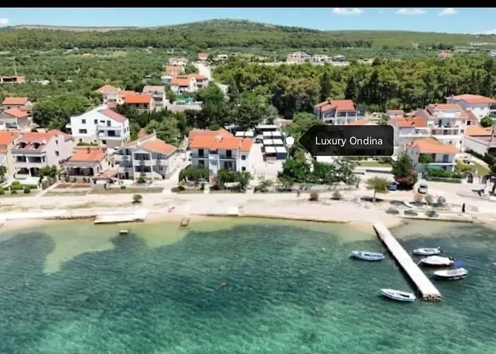 Luxury Ondina- Beachfront Retreat *