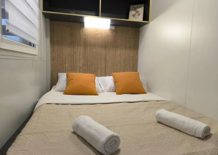 Luxury Ondina- Beachfront Retreat *